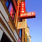 Loven Hotel