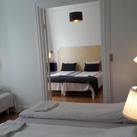 Loven Hotel 2*